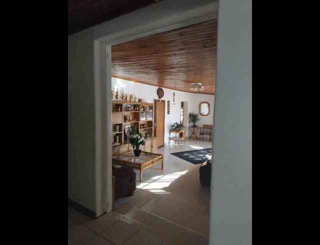 3 BEDROOM HOUSE FOR SALE IN PRETORIA WEST